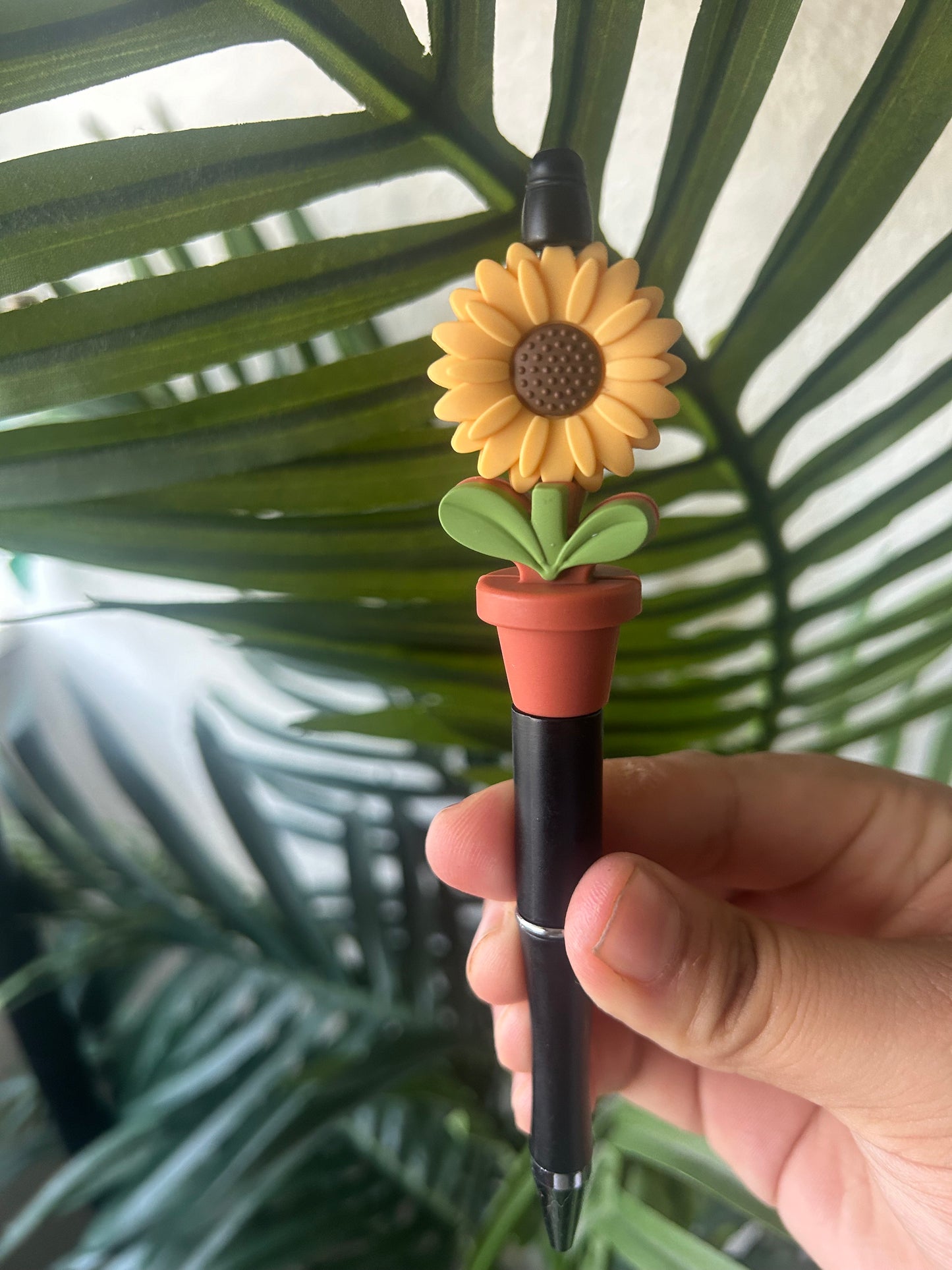 Spring Daisy Floral Beaded Pens