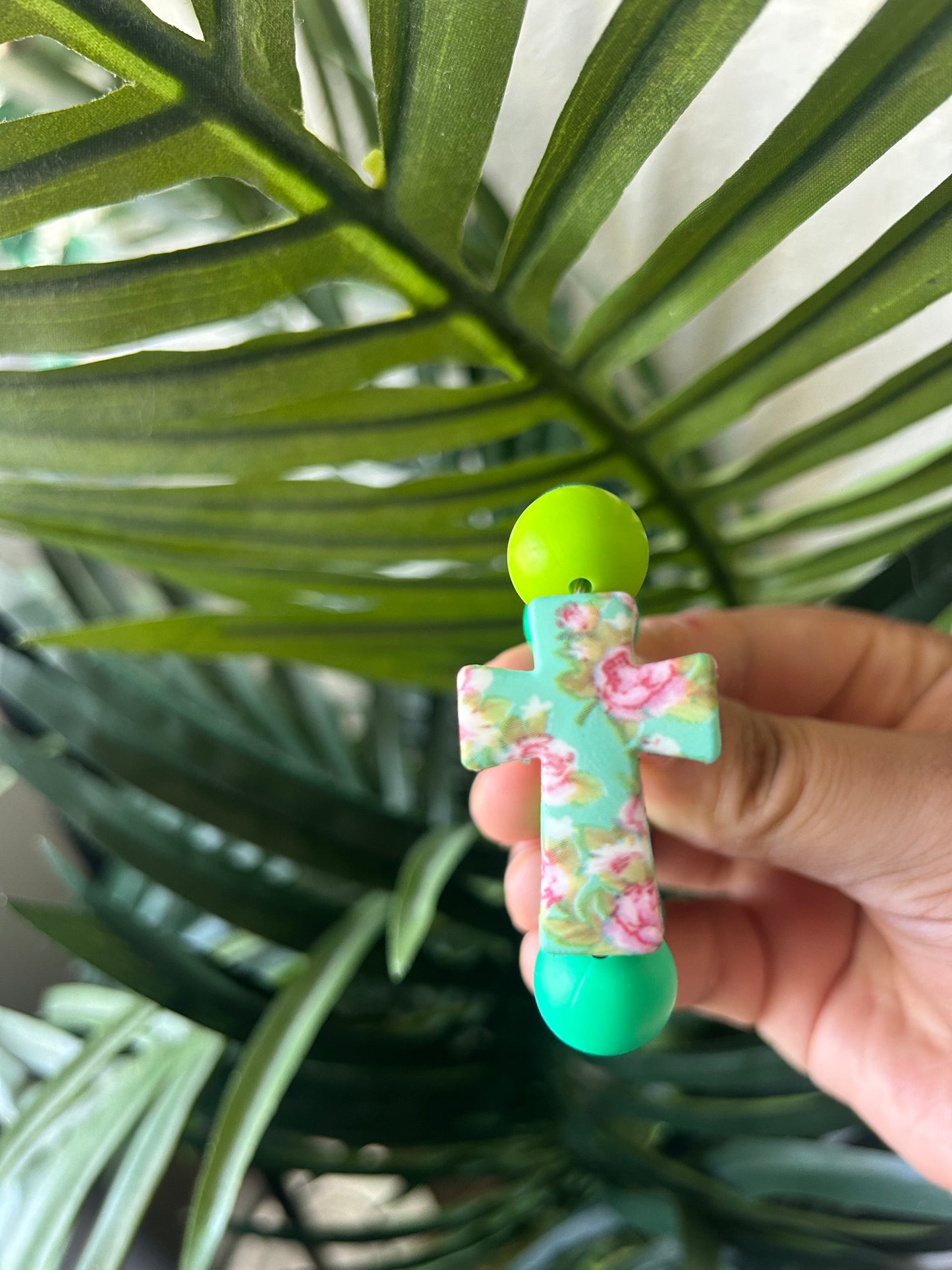 Floral Cross Tumbler Cup Charm
