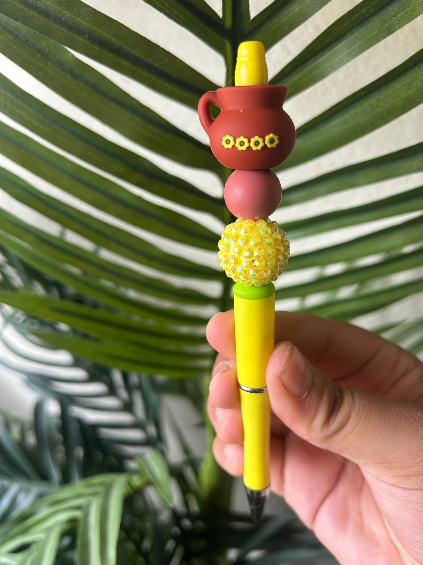 Clay Jarrito Beaded Pen