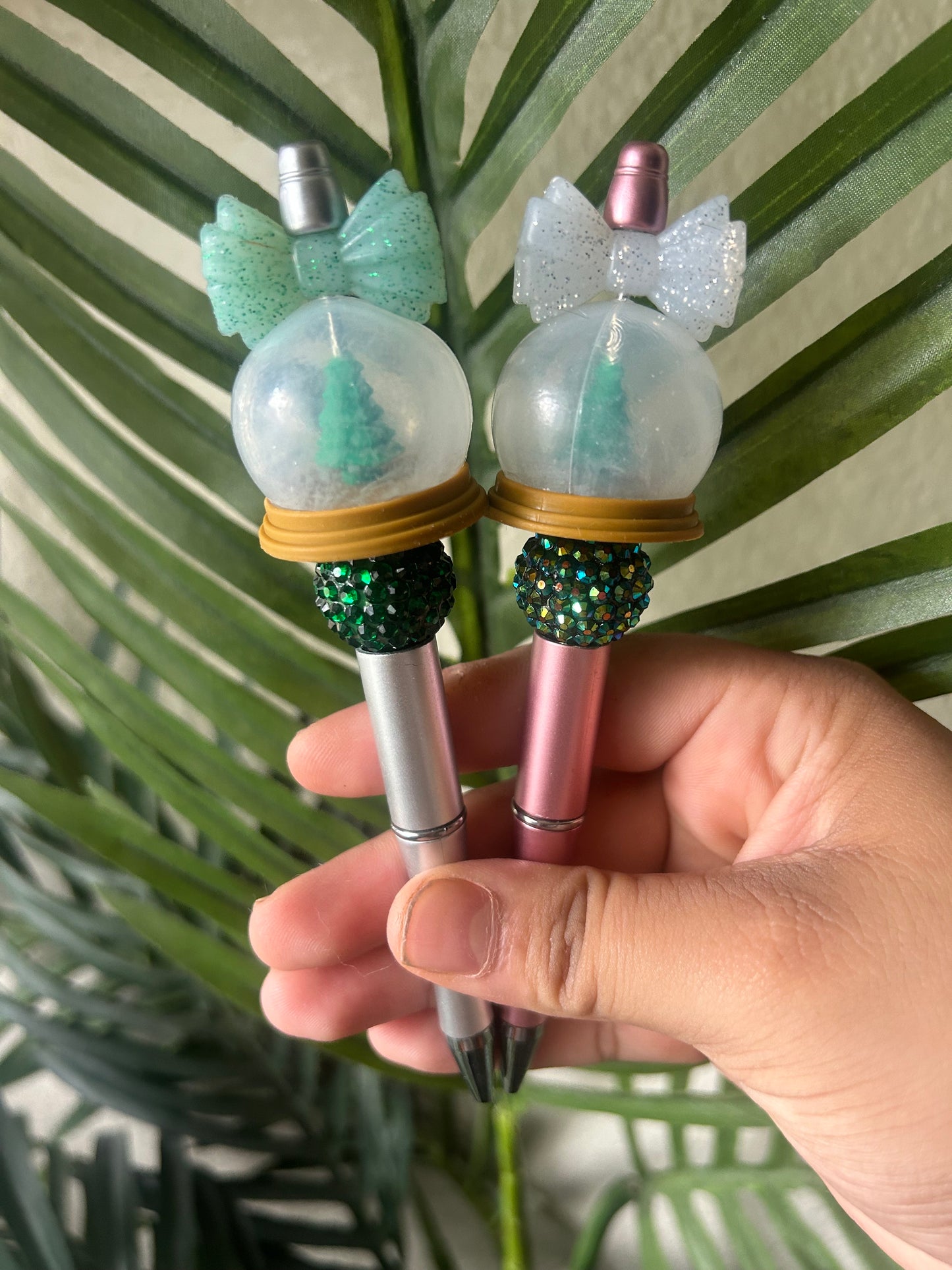 Christmas Tree Snowglobe Beaded Pens